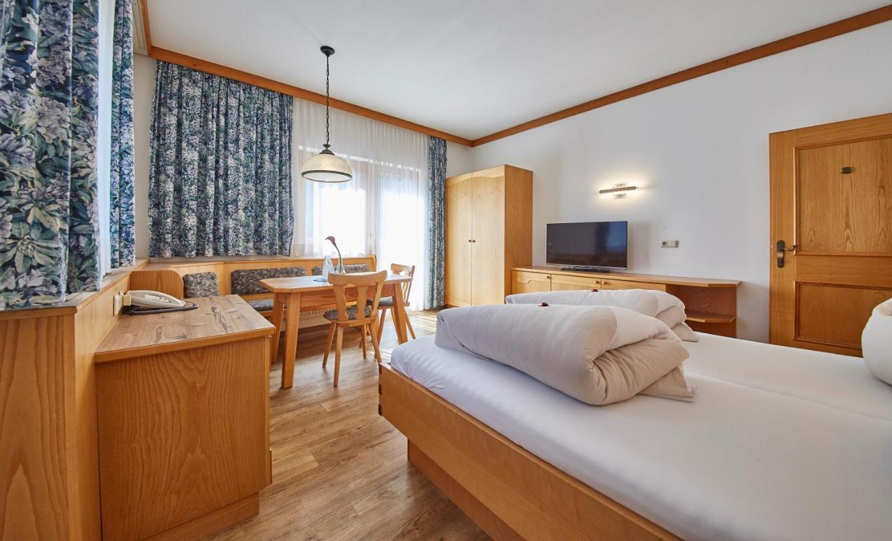 Apart-Hotel Forellenhof Saalbach-Hinterglemm Quarto foto